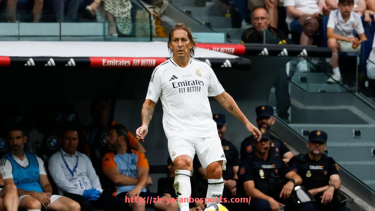 安博体育官网-法甲各俱乐部管理结构与运营模式研究