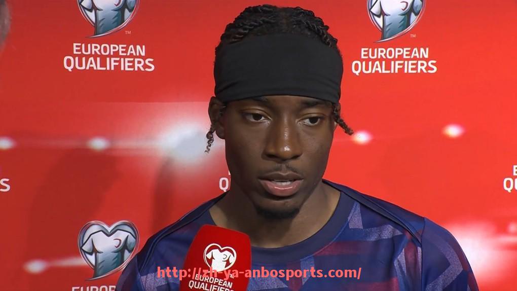 安博体育官网-NBA定制鞋垫背后的科技与球员选择依据